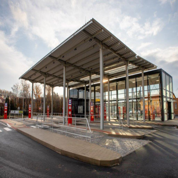 Terminál (Autobusové nádraží)